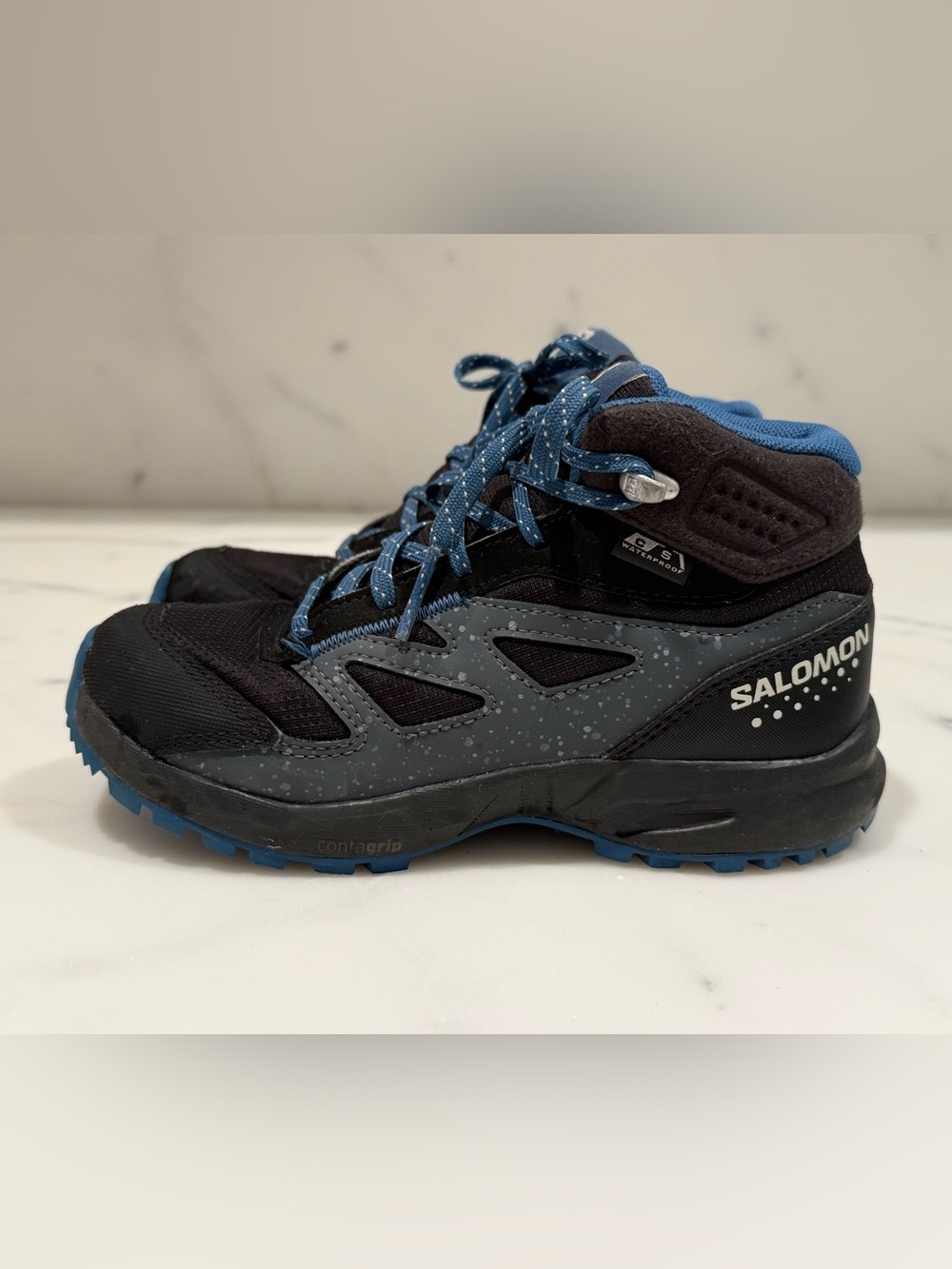 Kids Salomon Waterproof Hiking Boot
Boys Size 1